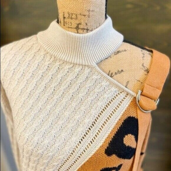 New Boho Leopard Print Sweater Women's Size Small Cream Cold Shoulder Top - Picture 3 of 10